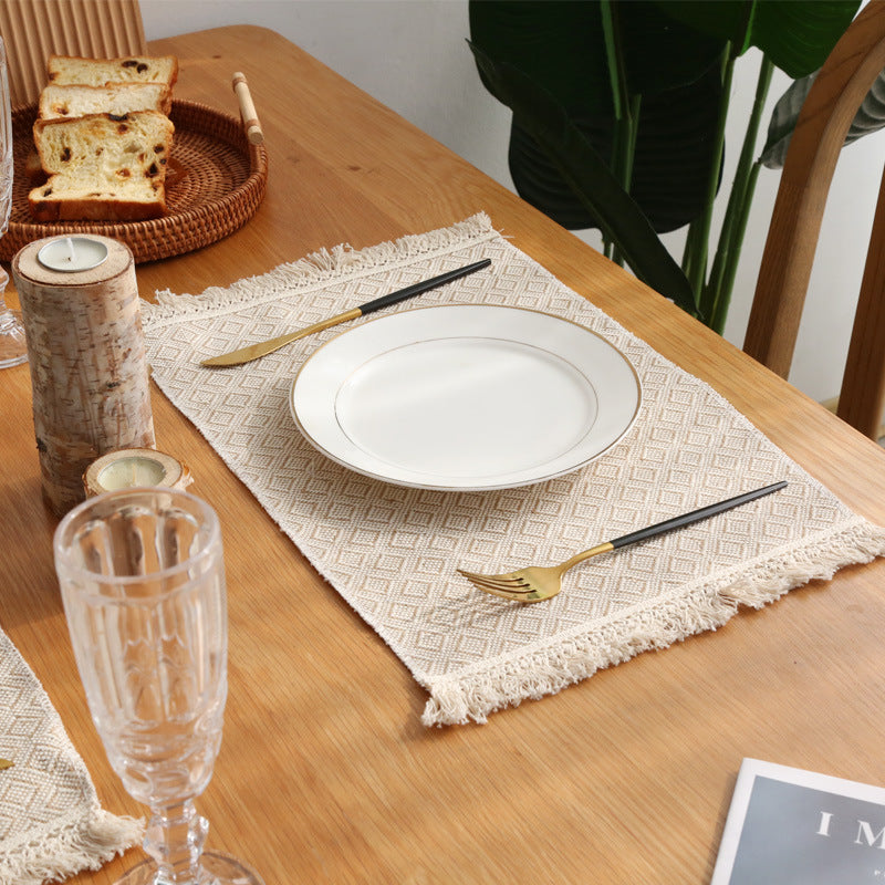 Mantel individual de yute con borlas estilo boho con foto de comida